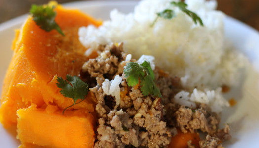 Calabaza rellena de cordero y frutos secos. Hoy es día de fiesta.